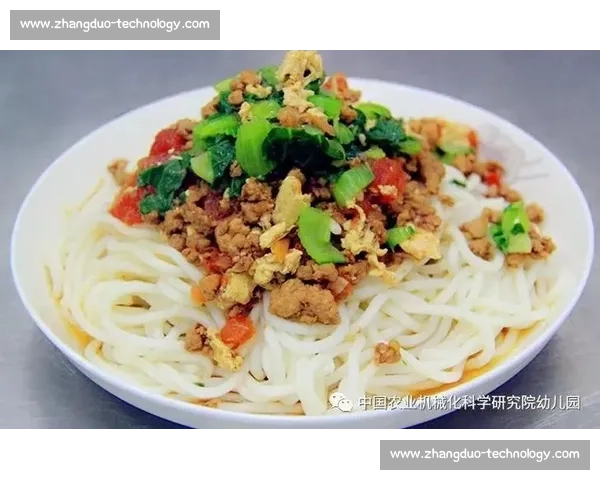 提升游泳竞技表现的科学饮食方案与营养搭配指南