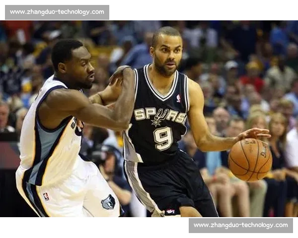 强化体育防守策略的创新应用与实战效果分析